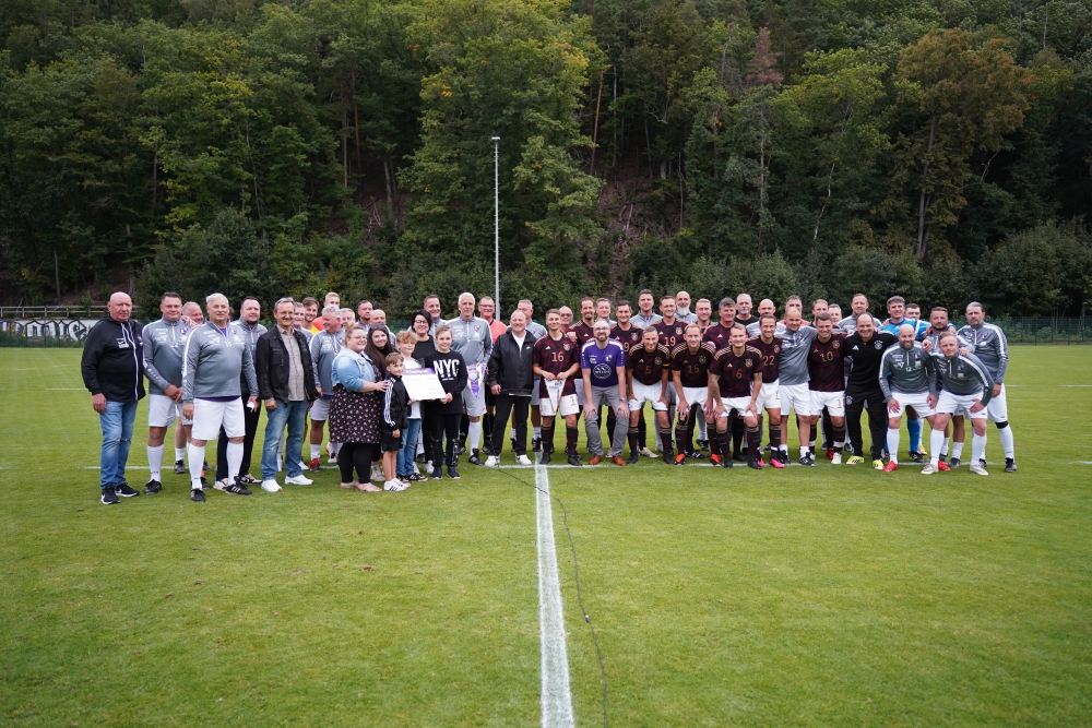 Donnerstagskicker begrüssten Nationalmannschaft der Bürgermeister